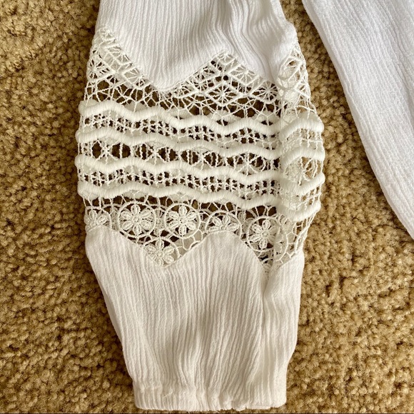 White Roxy Peasant Blouse - Picture 4 of 5